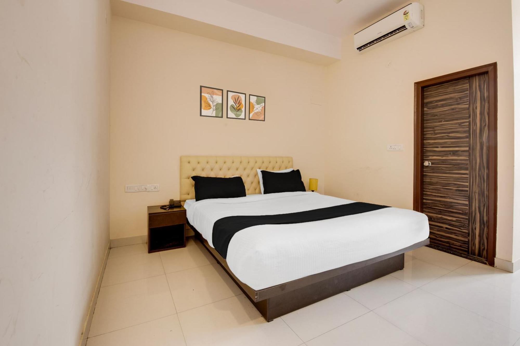 Super Townhouse Hbr Layout Bangalore Exterior photo