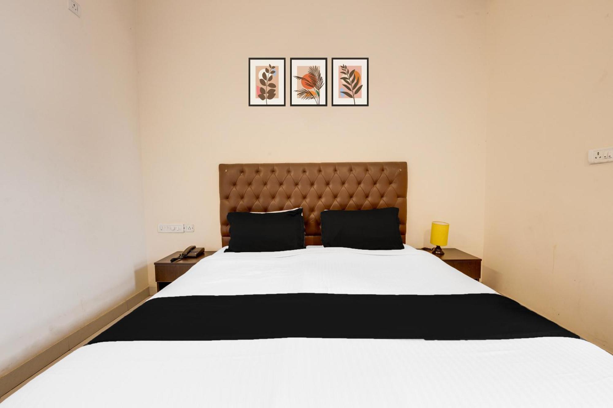 Super Townhouse Hbr Layout Bangalore Exterior photo